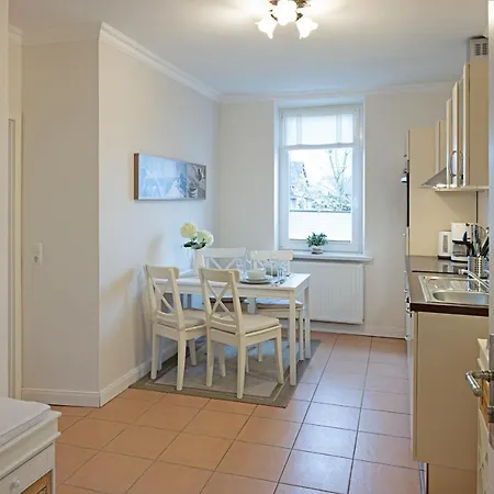 Gaestehaus Molly App Norden